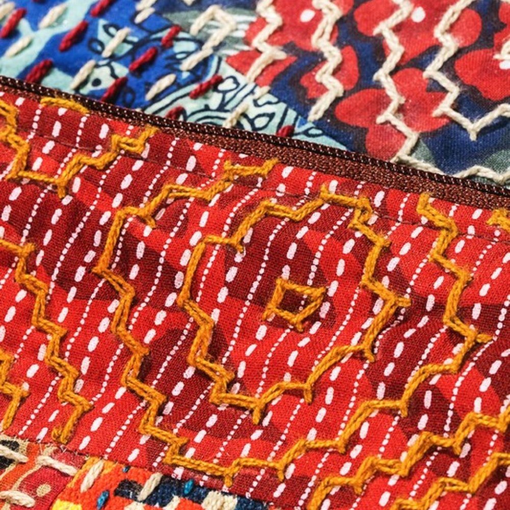 Boho Chic - Hand Stitched Patchwork Shoulder Bag - Fully Lined - Bohemian Style - Picture 8 of 12